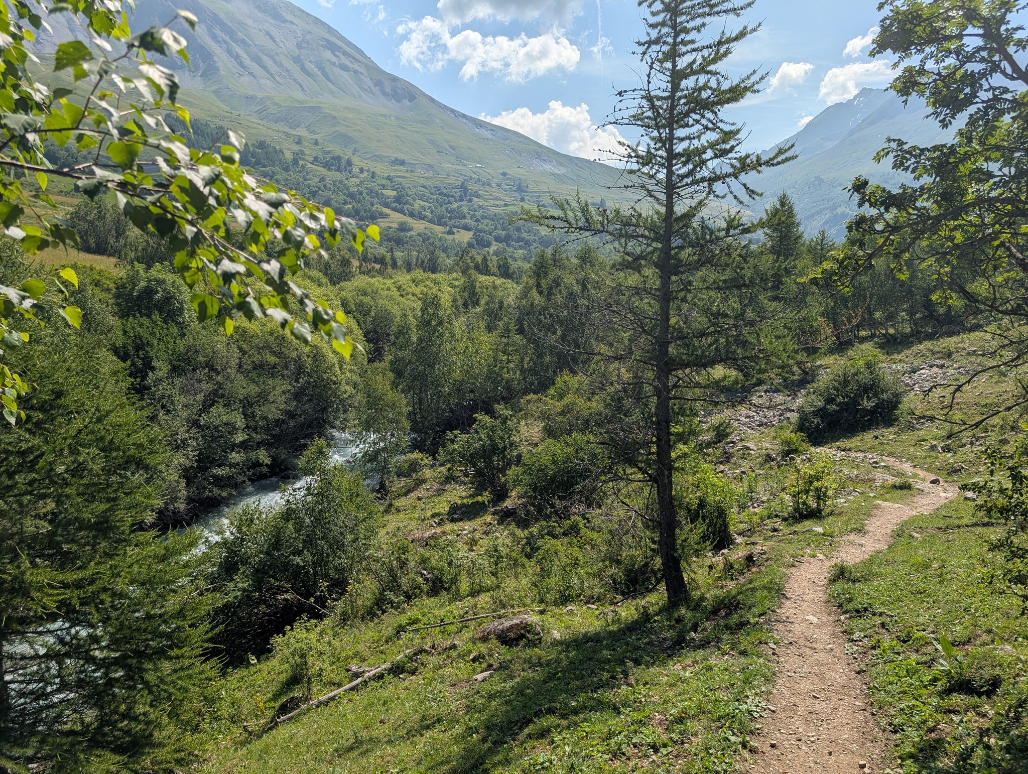 På vei ned mot elven Romanche igjen
