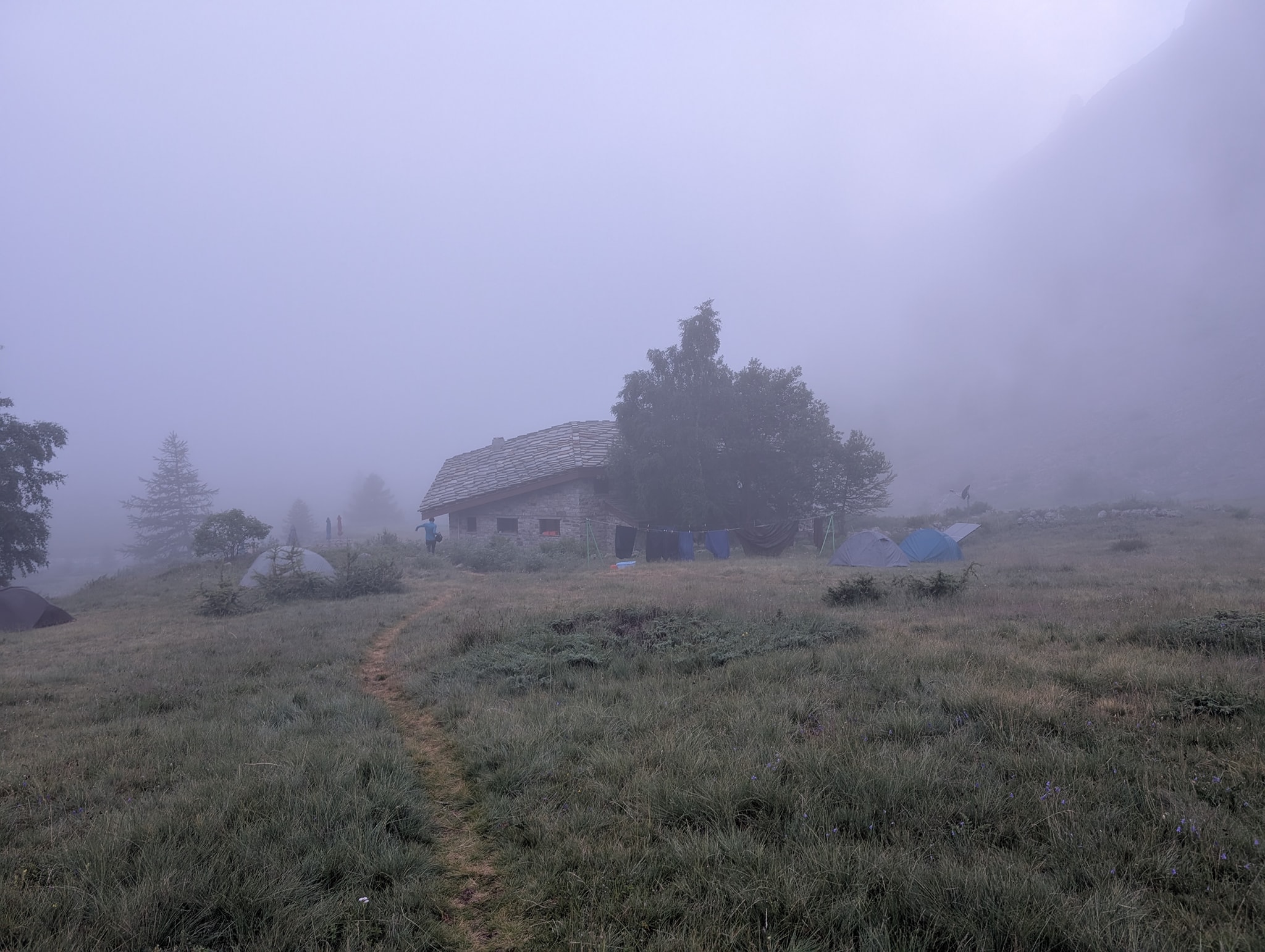Tåka henger ned over Chaumette
